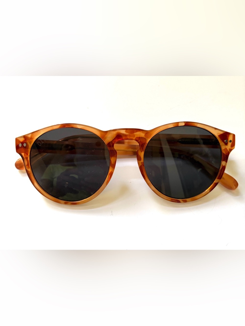 Diff Eyewear DIFF Cody Sunglasses in Solstice Tortoise Grey Lens